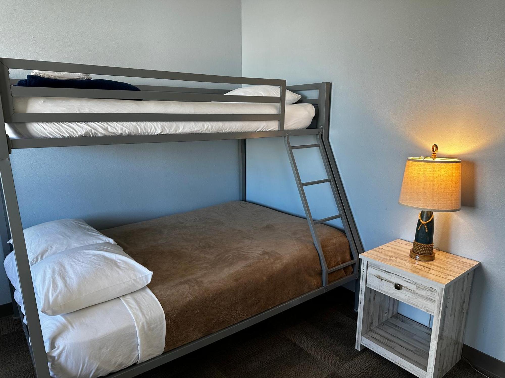 Coastal Inn And Suites Лонг-Бич Номер фото