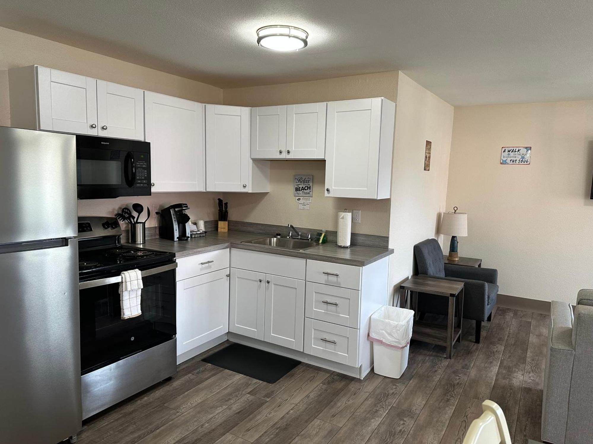 Coastal Inn And Suites Лонг-Бич Номер фото